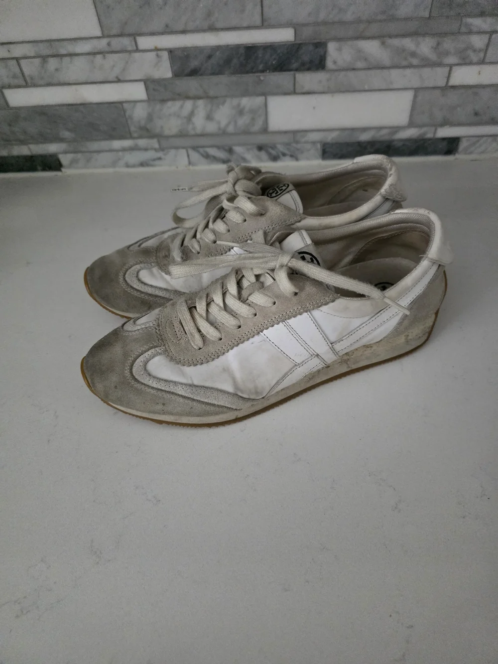 Casual Lace-Up Sneakers in White and Gray